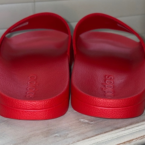 Adidas Red and White Adilette Slides- New without tag- retro! ♥️ - Picture 3 of 11